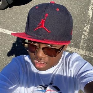 Meet your Posher, Carter